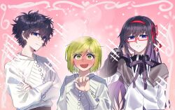  3girls agott_arklaum_(tongari_boushi_no_atelier) akemi_homura belt black_shirt blush coco_(tongari_boushi_no_atelier) commentary crossed_arms curly_hair english_commentary full-face_blush glasses green_eyes grin hair_ribbon hairband highres layered_sleeves long_hair long_sleeves mahou_shoujo_madoka_magica multiple_girls nervous nervous_smile nervous_sweating open_mouth pink_background purple_hair purple_ribbon ratatatako24539 red_hairband red_ribbon ribbon shirt short_hair smile sparkle sparkle_background sweat sweatdrop tongari_boushi_no_atelier tunic upper_body violet_eyes white_shirt white_tunic yuri 