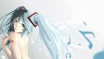  back bad_id face hands hatsune_miku long_hair looking_back mafuyu_(lxsidxl) musical_note nail_polish solo twintails vocaloid 