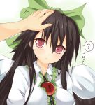  ? black_hair bow breasts cape efe face hair_bow hand_on_head large_breasts petting red_eyes reiuji_utsuho solo third_eye touhou unyu wings 