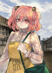  1girl absurdres alternate_costume apron bag bell blue_sky blurry breasts closed_mouth clouds commentary day depth_of_field gonglijeongli green_bag hair_bell hair_ornament highres human_village_(touhou) jingle_bell looking_at_viewer medium_breasts motoori_kosuzu name_tag outdoors pink_eyes pink_hair shirt shoulder_bag sky smile solo sun touhou two_side_up white_shirt yellow_apron 