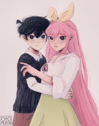  1boy 1girl absurdres alternate_costume alternate_universe antenna_hair artist_name aubrey_(faraway)_(omori) aubrey_(omori) black_eyes black_hair bright_pupils brown_shorts closed_mouth collared_shirt double-parted_bangs english_commentary green_skirt grey_background hair_between_eyes hairband hetero highres hug long_sidelocks long_sleeves looking_at_viewer mole mole_under_eye omori otomerson pink_hair shirt short_hair shorts sidelocks simple_background skirt sunny_(omori) white_pupils white_shirt yellow_hairband 