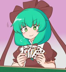  1girl :3 bow card commentary_request front_ponytail gradient_background green_eyes green_hair hair_bow highres holding holding_card kagiyama_hina mizusoba pink_background playing_card puff_of_air red_bow red_shirt satisfied shirt short_sleeves sparkle sparkling_eyes table touhou 