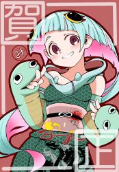  1girl aqua_hair blush chinese_zodiac colored_inner_hair commentary_request detached_hood detached_sleeves eye_hair_ornament floral_print green_shirt green_skirt green_sleeves grin highres hood hood_down kobawan_dam long_hair long_sleeves looking_at_viewer multicolored_hair new_year obi original pink_hair pink_sash print_sash print_shirt print_skirt red_background red_eyes sash scale_print shirt skirt sleeveless sleeveless_shirt sleeves_past_wrists smile solo speech_bubble spider_lily_print standing upper_body very_long_hair year_of_the_snake zipper 