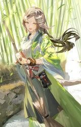  1girl absurdres apron au_ra bamboo bamboo_forest bracelet broom brown_eyes brown_hair commentary commission dragon_girl dragon_horns dragon_tail feet_out_of_frame final_fantasy final_fantasy_xiv forest green_kimono highres holding holding_broom horns japanese_clothes jewelry kimono long_hair looking_at_viewer nature open_mouth scales shikina_(mochigushi_) skeb_commission smile solo tail untranslatable_commentary waist_apron warrior_of_light_(ff14) 