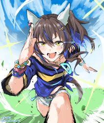  1girl animal_ears bead_bracelet beads blue_hair blue_shirt bracelet breasts brown_hair daitaku_helios_(fun_fun_party_night)_(umamusume) daitaku_helios_(umamusume) ear_covers facial_tattoo fang hair_ornament hairclip highres horse_ears horse_girl horse_tail jewelry long_hair looking_at_viewer multicolored_hair necklace open_mouth running shirt shorts side_ponytail small_breasts solo speech_bubble star_(symbol) star_hair_ornament streaked_hair sweat tail tattoo teeth tied_shirt uma_motiyodor umamusume white_shorts yellow_eyes 