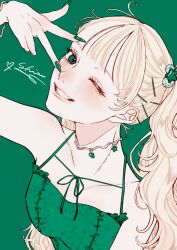  1girl bare_arms bare_shoulders blonde_hair blush camisole commentary fingernails green_background green_camisole green_eyes green_nails green_theme grin hair_ornament hairclip hand_up highres long_fingernails long_hair multiple_hairclips nose_blush original pink_lips shim_46 signature simple_background smile solo spaghetti_strap star_(symbol) star_hair_ornament twintails untranslatable_commentary upper_body w w_over_eye wavy_hair 