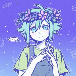  ... 1boy antenna_hair basil_(headspace)_(omori) basil_(omori) blue_overalls blush chinese_commentary closed_mouth colored_skin commentary_request double-parted_bangs flower flower_wreath green_eyes green_hair green_shirt hair_between_eyes head_wreath looking_at_viewer male_focus omori overalls shirt short_hair short_sleeves sidelocks smile solo speech_bubble spoken_ellipsis t-shirt upper_body white_skin y_h 