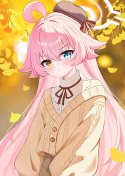  1girl absurdres adachi_(ttriwk) ahoge alternate_costume autumn_leaves baggy_clothes blue_archive blue_eyes blurry blurry_background blush brown_hat buttons cable_knit cardigan closed_mouth collared_shirt commentary crossed_bangs falling_leaves hair_between_eyes halo hat heterochromia highres hoshino_(blue_archive) leaf long_hair long_sleeves looking_down neck_ribbon pink_hair pink_halo pout ribbon shirt solo white_shirt yellow_cardigan yellow_eyes 