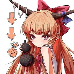  1girl absurdres arrow_(symbol) blonde_hair bow brown_horns closed_mouth commentary_request goose-last gourd hair_bow highres holding holding_gourd horn_ornament horn_ribbon horns ibuki_suika long_hair looking_at_viewer oni pink_eyes red_bow ribbon shirt simple_background smile solo street_fighter street_fighter_6 touhou white_background white_shirt 