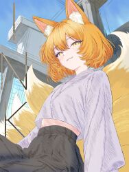  1girl absurdres alternate_costume animal_ear_fluff animal_ears artist_name black_skirt blonde_hair blue_tabard closed_mouth commentary_request day dot_nose dress fox_ears fox_girl fox_tail from_below highres ink_black kitsune kyuubi light_blush light_smile long_sleeves midriff missing_headwear multiple_tails outdoors shirt short_hair skirt solo spanish_commentary tabard tail touhou white_dress white_shirt white_trim wide_sleeves yakumo_ran yellow_eyes 