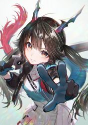  1girl akuma_(st.takuma) arknights arknights:_endfield black_gloves black_hair blue_gloves blue_tail brown_eyes chen_qianyu_(arknights) commentary_request dragon_girl dragon_horns dragon_tail dress foreshortening gloves hair_on_tail highres holding holding_sword holding_weapon horns lens_flare long_hair long_sleeves looking_at_viewer multicolored_gloves red_pupils scales smile solo sword tail teeth twintails two-tone_gloves upper_body w weapon white_background white_dress 