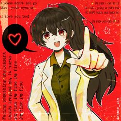 1girl brown_hair carmen_(project_moon) coat collared_shirt commentary_request debbie_kimm english_text green_shirt heart highres lab_coat lapels lobotomy_corporation long_hair looking_at_viewer notched_lapels pointing pointing_at_viewer project_moon red_background red_eyes shirt side_ponytail simple_background solo speech_bubble white_coat 