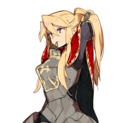  1boy anpolly armor arms_behind_head blonde_hair breastplate cape closed_mouth commentary_request gauntlets grey_eyes hair_between_eyes hair_tie long_sidelocks looking_ahead male_focus mouth_hold ponytail red_cape sekaiju_no_meikyuu sekaiju_no_meikyuu_3 sidelocks simple_background solo sovereign_(sekaiju) sovereign_3_(sekaiju) tying_hair unmoving_pattern white_background 