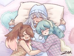  3girls artist_name bare_arms beanie bed_sheet blush brown_hair commentary_request commission drooling frilled_pillow frills girl_sandwich green_hair grey_hair hairband hasu_hasuha hat heart heart-shaped_pillow highres hug kimi_no_koto_ga_dai_dai_dai_dai_daisuki_na_100-nin_no_kanojo long_hair long_sleeves lying mishiro_kogoe multicolored_hair multiple_girls nemui_nemu on_back on_side open_mouth pajamas pillow pom_pom_(clothes) sandwiched sleeping spanish_commentary two-tone_hair zarcon 