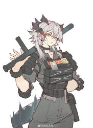  1girl absurdres alternate_hairstyle arknights bandaid bandaid_on_face baton_(weapon) belt_pouch black_choker body_armor chinese_commentary choker commentary dress_shirt earclip elbow_pads grey_shirt highres holding holding_baton_(weapon) holding_weapon horns id_card jinrou_da_niao_ren looking_at_viewer official_alternate_costume orange_eyes pouch saria_(arknights) saria_(the_law)_(arknights) shirt short_hair shoulder_pads sideways_glance simple_background solo tail tonfa upper_body walkie-talkie watermark weapon weibo_username weibo_watermark white_background white_hair 