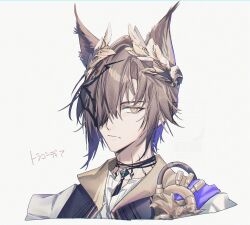  1boy animal_ears arknights brown_hair cat_boy cat_ears character_name closed_mouth commentary_request eye_mask hair_over_one_eye half_eye_mask highres jewelry laurel_crown looking_at_viewer male_focus mask material_growth motsuni_(lxxe1120) necklace oripathy_lesion_(arknights) phantom_(arknights) portrait short_hair simple_background solo tragodia_(arknights) translated white_background yellow_eyes 