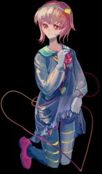  1girl alternate_costume black_background blue_hairband blue_leggings blue_shirt buttons chinese_commentary collared_shirt commentary_request disembodied_linked_eye gloves hair_ornament hairband he_bao_qian_ting heart heart_button heart_hair_ornament highres komeiji_satori leggings pink_hair pink_shoes red_eyes shirt shoes short_hair striped_leggings touhou white_gloves 