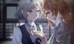  2girls animal ascot baozao_xihongshi black_vest chinese_commentary commentary_request frog green_eyes grey_eyes grey_hair hair_bun hands_up highres holding holding_animal indoors looking_at_animal looking_at_another looking_at_hand multiple_girls orange_hair profile reverse:1999 shirt short_hair single_side_bun smile sonetto_(reverse:1999) vertin_(reverse:1999) vest white_ascot white_shirt window 