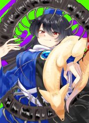  1girl animal animal_ear_fluff animalization black_hair blue_dress blue_gem blue_hat blush breasts bug centipede coat commentary dot_nose dress fox gem green_background hair_between_eyes hair_intakes hand_up hat highres himemushi_momoyo himemushi_momoyo_(centipede) holding holding_test_tube iizunamaru_megumu karitekitakani kudagitsune kudamaki_tsukasa kudamaki_tsukasa_(fox) long_hair long_sleeves looking_at_viewer medium_breasts red_eyes sleeveless sleeveless_coat smile solo split_mouth surcoat test_tube tokin_hat touhou upper_body very_long_hair 