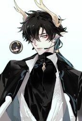  1boy alternate_costume amongus520 black_shirt closed_mouth commentary dan_heng_(honkai:_star_rail) english_commentary grey_eyes headset highres honkai:_star_rail honkai_(series) horns long_pointy_ears long_sleeves male_focus multicolored_hair pointy_ears shirt solo upper_body white_background yellow_horns zipper 