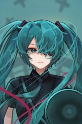 1girl aqua_background aqua_eyes aqua_hair aqua_necktie black_shirt blurry blurry_background cable commentary_request hair_intakes hair_ornament hair_over_one_eye hatsune_miku holding holding_megaphone koi_wa_sensou_(vocaloid) korean_commentary l_shu_7979 long_hair looking_at_viewer megaphone necktie portrait shirt solo twintails very_long_hair vocaloid 