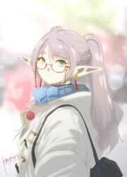  1girl absurdres aqua_eyes bag black_bag blue_bow blurry blurry_background bow braid chain closed_mouth coat commentary_request contemporary dated duffel_coat earrings elf eyewear_strap frieren from_side glasses grey_hair half_up_braid highres hood hood_down hooded_coat jewelry jian_yin long_hair looking_at_viewer looking_to_the_side pointy_ears red-framed_eyewear semi-rimless_eyewear shoulder_bag signature smile solo sousou_no_frieren turning_head twintails white_coat winter_clothes winter_coat 