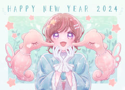 1girl 2024 :d blue_kimono blush border brown_hair commentary_request dot_nose double_cheek_kiss eyelashes fish fuka_(f_uka_1021) gloves green_background hair_ornament hands_on_own_face hands_up happy_new_year heart heart_in_eye japanese_clothes kimono kiss kissing_cheek long_sleeves looking_at_viewer open_mouth original outside_border pearl_hair_ornament print_kimono raised_eyebrows seahorse short_hair simple_background smile solo star_(symbol) star_hair_ornament star_print straight-on symbol_in_eye upper_body violet_eyes w_arms white_border white_gloves 