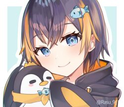  1girl =_= black_hair black_jacket blonde_streaks blue_background blue_eyes border closed_mouth commentary crossed_bangs fish_hair_ornament hair_between_eyes hair_ornament hands_up hood hood_down hooded_jacket jacket looking_at_viewer multicolored_hair nijisanji nijisanji_en outline outside_border pentomo_(petra_gurin) petra_gurin petra_gurin_(1st_costume) rasu_9 short_hair sleeves_past_fingers sleeves_past_wrists smile solo_focus streaked_hair twitter_username two-tone_hair upper_body virtual_youtuber white_border white_outline 
