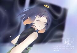  1girl black_shirt commentary gradient_hair halo highres hololive hololive_english kenminthe looking_at_viewer multicolored_hair ninomae_ina'nis orange_hair pointy_ears purple_hair shirt short_hair sleeveless sleeveless_shirt solo tentacle_hair violet_eyes virtual_youtuber yellow_halo 