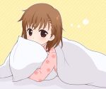 brown_hair misaka_mikoto nae_(rno) pajamas pillow pillow_hug to_aru_kagaku_no_railgun to_aru_majutsu_no_index 