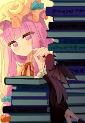  2girls black_skirt black_vest blue_bow blush book book_stack bow bowtie chimi_(s2yuyukos2) closed_mouth commentary crescent crescent_hat_ornament demon_wings dress hair_bow hand_on_own_cheek hand_on_own_face hat hat_ornament head_wings highres koakuma long_hair long_sleeves mini_person minigirl mob_cap multiple_girls patchouli_knowledge pink_dress pink_hat purple_hair red_bow red_bowtie red_hair shirt skirt skirt_set touhou very_long_hair vest violet_eyes white_shirt wings 