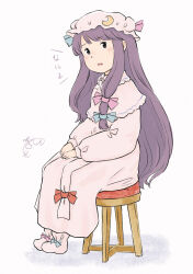  1girl blue_bow boots bow chii-kun_(seedyoulater) commentary_request crescent crescent_hat_ornament dress full_body hair_bow hat hat_ornament highres long_hair long_sleeves looking_at_viewer patchouli_knowledge pink_boots pink_bow pink_dress pink_hat red_bow signature simple_background sitting solo stool touhou translation_request very_long_hair white_background 