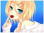  bare_shoulders blonde_hair blue_eyes kagamine_rin short_hair simple_background solo sweets vocaloid yayoi 
