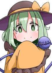  1girl black_hat bow closed_mouth collared_shirt commentary_request disembodied_linked_eye eyeball frilled_shirt_collar frilled_sleeves frills green_eyes green_hair hat hat_bow highres komeiji_koishi long_sleeves looking_at_viewer roco_(katsuya1011) shirt simple_background sleeves_past_fingers sleeves_past_wrists smile solo split_mouth touhou upper_body white_background wide_sleeves yellow_bow yellow_shirt 