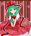  dress frills green_eyes green_hair hair_ribbon kagiyama_hina ribbon solo touhou tsukikusa v_arms 