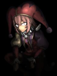  1girl black_background character_request closed_mouth copyright_request feet_out_of_frame hat highres jester jester_cap kokuntart long_sleeves looking_at_viewer medium_hair neck_ruff pink_eyes pink_hair red_hat simple_background solo tagme wide-eyed 
