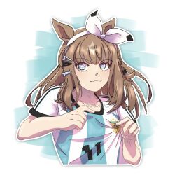 1girl 2026_fifa_world_cup :3 absurdres almond_eye_(umamusume) animal_ears argentinian_flag argentinian_flag_print argentinian_national_soccer_team_uniform asociacion_de_futbol_argentina blue_eyes blue_shirt braid braided_sidelocks brown_hair flag_print hair_ribbon hairband highres horse_ears joaticat ribbon shirt short_sleeves sidelocks soccer_uniform solo spanish_commentary sportswear symbol-shaped_pupils umamusume upper_body white_hairband white_shirt world_cup x-shaped_pupils