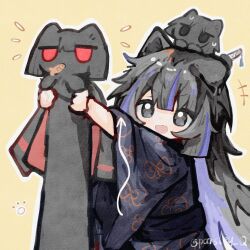  1girl :d animal animal_ears animal_on_head animal_print animalization araya_(project_moon) arrow_(symbol) black_eyes black_hair blue_kimono blue_sash blue_streaks blunt_bangs blunt_sidelocks butterfly_print butterfly_print_kimono cat cat_ears cat_on_head child chinese_commentary commentary_request fang fish grey_eyes highres holding holding_animal holding_cat japanese_clothes jitome kemonomimi_mode kimono limbus_company long_hair long_sleeves longcat_(meme) meme multicolored_hair obi on_head open_mouth outline outstretched_arms parsley_q print_kimono project_moon red_eyes ren_(project_moon) ryoshu_(project_moon) sash sidelocks skin_fang smile streaked_hair twitter_username very_long_hair white_outline wide_sleeves yellow_background 
