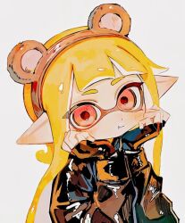  1girl :t animal_ear_headwear animal_ears bear_ears black_gloves black_jacket blonde_hair closed_mouth commentary_request fingerless_gloves gloves grey_background hands_on_own_cheeks hands_on_own_face inkling_girl inkling_player_character jacket kodak_painter long_hair long_sleeves pointy_ears simple_background solo splatoon_(series) upper_body 