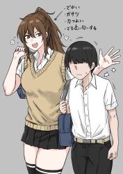  1boy 1girl black_hair blunt_bangs brown_eyes brown_hair commentary_request faceless faceless_male fuku_(fuku12290574) highres long_hair original ponytail school_uniform short_hair simple_background thigh-highs translated zettai_ryouiki 