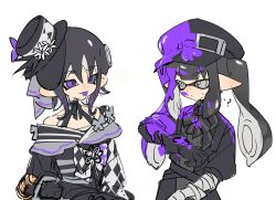  2girls bandaged_arm bandages bare_shoulders black_gloves black_hair black_hat black_jacket black_kimono blunt_bangs closed_mouth colored_tongue gloves goggles goggles_on_headwear grey_eyes hat highres housho_margo inkling jacket japanese_clothes kimono kurobe_nanoka lolita_fashion long_hair long_sleeves looking_at_another mahou_shoujo_no_majo_saiban mini_hat mini_top_hat multiple_girls neck_ribbon paint_splatter paint_splatter_on_face parted_bangs pointy_ears purple_tongue ribbon short_hair simple_background smile splatoon_(series) splatoonification tentacle_hair tongue tongue_out top_hat twintails upper_body violet_eyes wa_lolita white_background wuubaiwan 