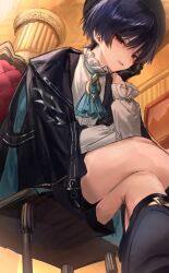  1boy ascot black_cloak black_eyes black_gloves black_hair black_hat black_shorts blue_ascot blue_gem brooch chair cloak commentary crossed_legs dress_shirt eyeliner eyeshadow feet foot_focus formal_clothes frilled_shirt_collar frilled_sleeves frills from_below gem genshin_impact gloves gold half_gloves hand_on_own_face hand_up hat highres indoors jewelry layered_ascot long_sleeves looking_at_viewer makeup male_focus official_alternate_costume open_mouth picture_frame pillar red_eyeliner red_eyeshadow ringed_eyes scaramouche_(genshin_impact) shirt shorts sitting solo transparent_chair tsurime undershirt variant_set wanderer_(genshin_fes_2026)_(genshin_impact) wanderer_(genshin_impact) white_shirt white_trim yu_(geda4335) 