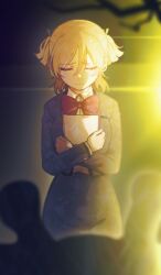  1girl absurdres bai_weizi_lingzi blonde_hair blurry blurry_background blurry_foreground book bow bowtie breast_pocket chinese_commentary closed_mouth collared_shirt commentary_request daiba_nana facing_viewer furrowed_brow giraffe giraffe_(revue_starlight) green_ribbon grey_jacket grey_skirt hair_between_eyes hair_ribbon hands_up highres holding holding_book holding_notebook hugging_book hugging_object indoors jacket long_bangs long_sleeves notebook open_clothes open_jacket pleated_skirt pocket red_bow red_bowtie ribbon school_uniform seisho_music_academy_school_uniform shirt short_hair short_twintails shoujo_kageki_revue_starlight skirt solo_focus standing twintails white_shirt 