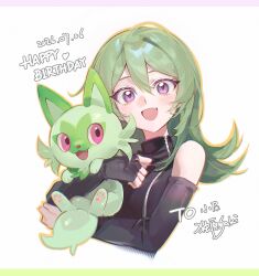  1girl :d absurdres black_gloves black_jacket blush chinese_commentary commentary_request cropped_torso dated double-parted_bangs elbow_gloves fang fingerless_gloves gift_art gloves green_hair hair_between_eyes happy_birthday highres holding holding_pokemon jacket kuroyishi_raiko long_hair looking_at_viewer open_mouth original pokemon pokemon_(creature) sleeveless sleeveless_jacket smile solo sprigatito violet_eyes white_background zipper 