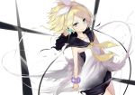  bow hair_bow headphones kagamine_rin kojiki-life school_uniform solo vocaloid wind 