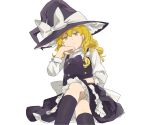  blonde_hair bow braid crossed_legs hair_bow hand_on_own_face hat kirisame_marisa legs_crossed looking_at_viewer natsume_(menthol) simple_background sitting solo touhou witch witch_hat yellow_eyes 