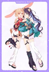  2girls animal_ears asymmetrical_legwear black_leg_warmers blonde_hair blue_nails brown_eyes cho_kaguya-hime! closed_mouth commentary fang fox_ears fox_girl green_eyes haita_shuizuguan hands_on_another's_shoulders highres kaguya_(cho_kaguya-hime!) kaguya_(fanatic_omatsuri_girl)_(cho_kaguya-hime!) kaguya_(tsukuyomi)_(cho_kaguya-hime!) leg_warmers low_twintails mismatched_legwear multiple_girls nail_polish open_mouth ponytail purple_hair rabbit_ears rabbit_girl sakayori_iroha sakayori_iroha_(fanatic_omatsuri_girl) sakayori_iroha_(tsukuyomi) skin_fang thigh-highs toenail_polish toenails twintails untranslatable_commentary white_thighhighs 