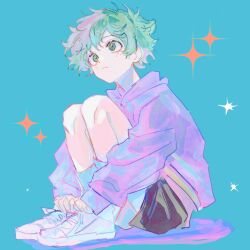  1boy alternate_costume black_shorts blue_background boku_no_hero_academia closed_mouth commentary diamond_(shape) freckles frown green_eyes green_hair grey_socks highres hood hood_down hoodie hugging_own_legs long_neck long_sleeves male_focus midoriya_izuku mukuro513 parted_bangs purple_hoodie shoes short_hair shorts sitting sleeves_past_wrists sneakers socks solo very_short_hair wavy_hair white_shoes 