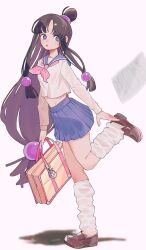  1girl absurdres ace_attorney alternate_costume ascot bag black_hair blue_sailor_collar blue_skirt brown_shoes commentary_request hair_ornament highres holding holding_bag long_hair long_sleeves loose_socks maya_fey midriff nureyaka pink_ascot sailor sailor_collar school_uniform shirt shoes simple_background skirt socks solo sphere_hair_ornament topknot white_shirt white_socks yellow_bag 