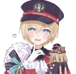  1girl ascot black_hat black_jacket blonde_hair blush commentary epaulettes fang finger_to_mouth gem gloves green_eyes hair_over_one_eye hat heart heart-shaped_pupils highres jacket kurumi_noah kurumi_noah_(9th_costume) open_mouth short_hair smile symbol-shaped_pupils unimaru_go untranslatable_commentary vspo! white_background white_gloves 